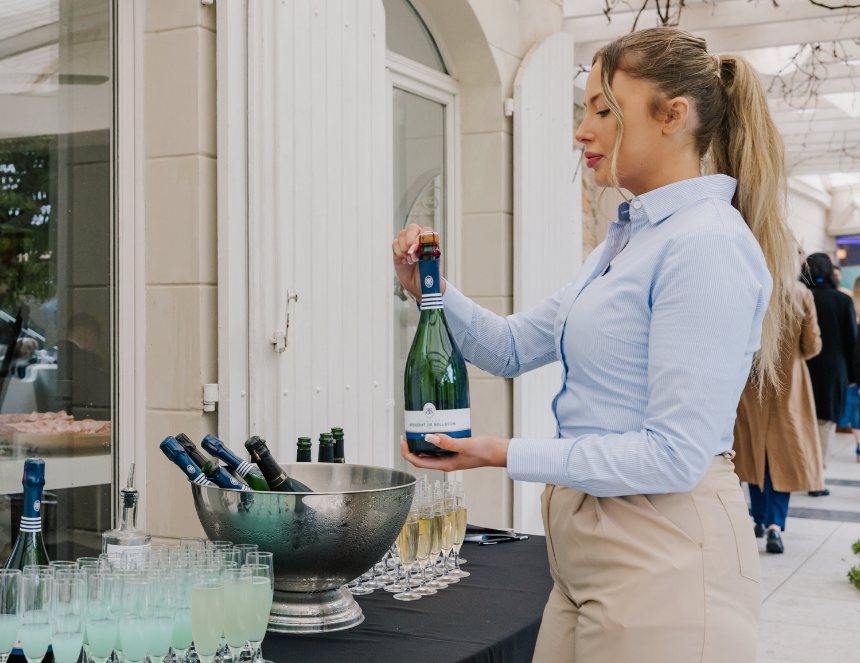 Champagne & reception hosting